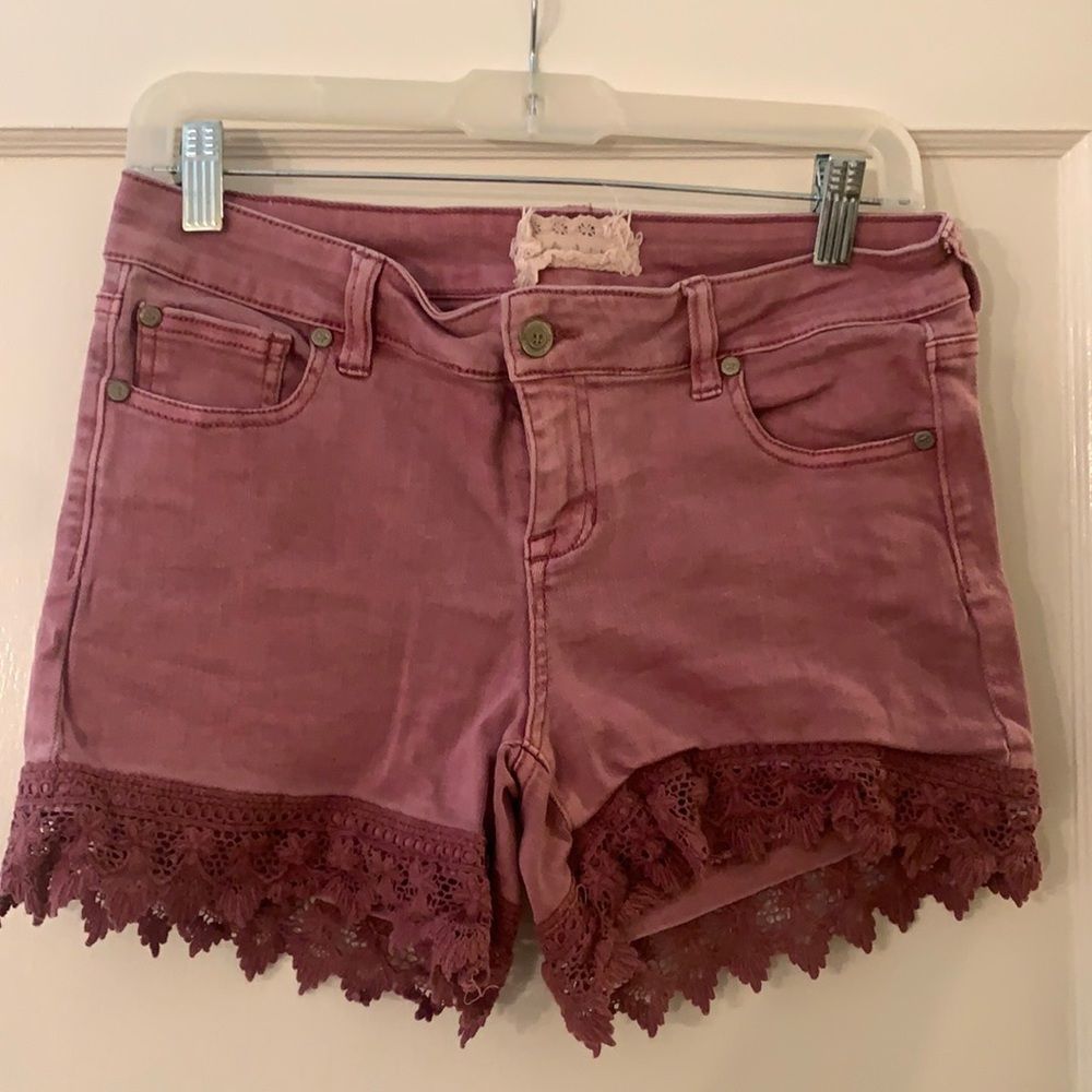 Altar’d State Size 9 Shorts